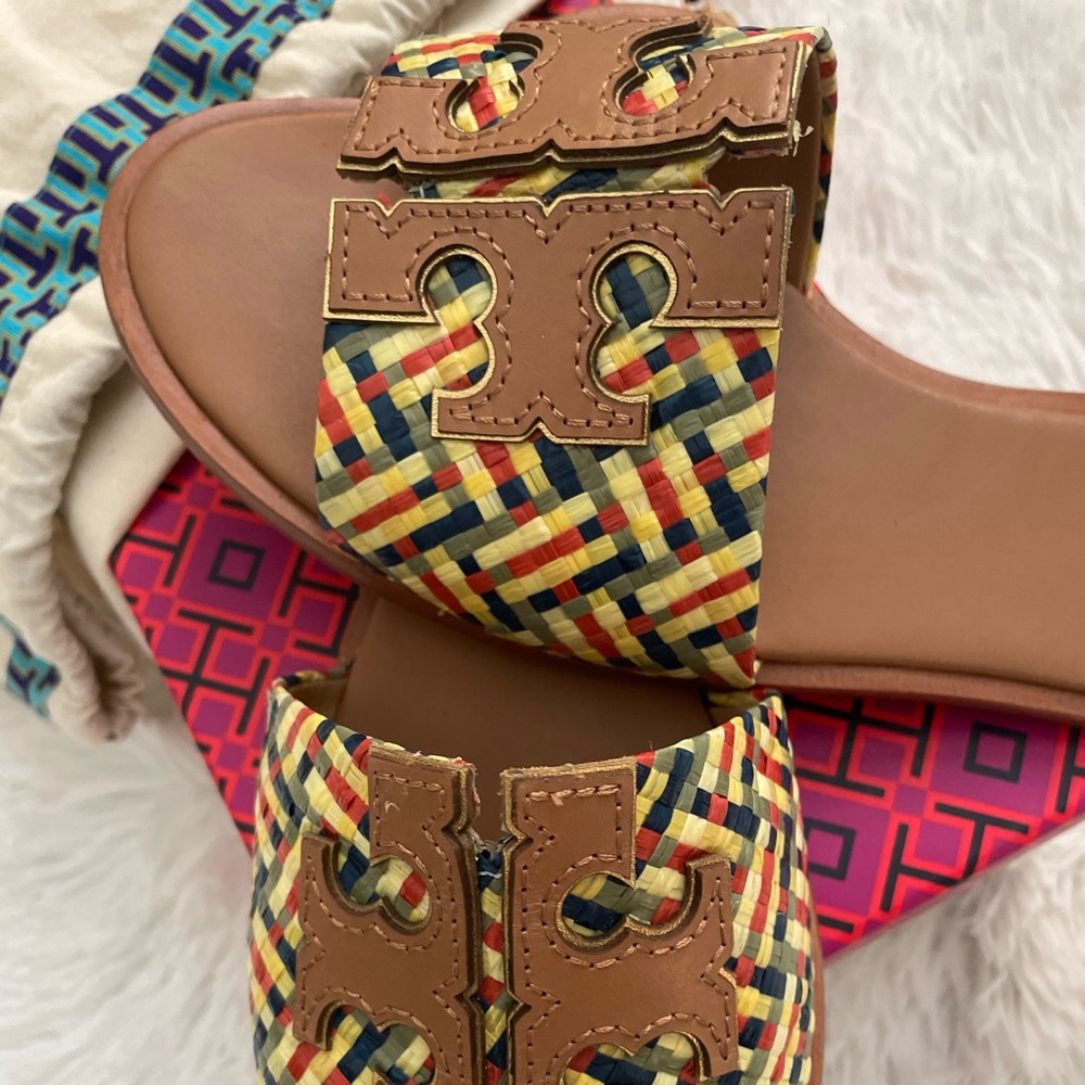 **TORY BURCH SLIDES**🌺